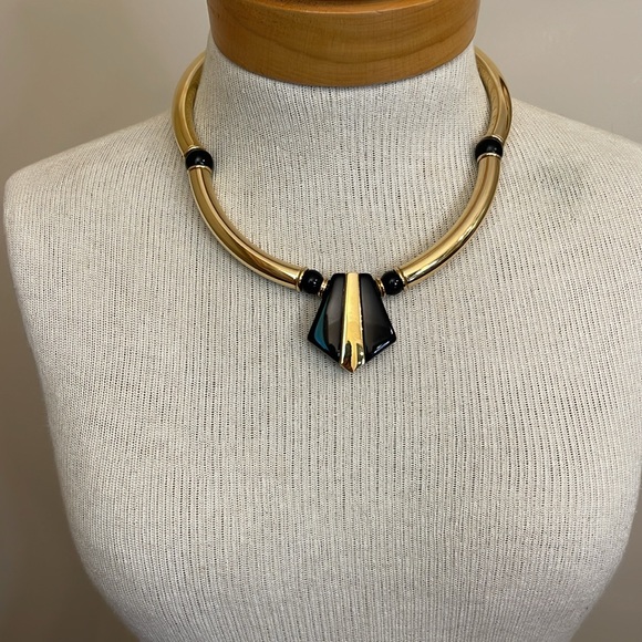 Vintage 1987 Avon “Modern Elegance” Black & Gold Tubular Necklace - Picture 7 of 16